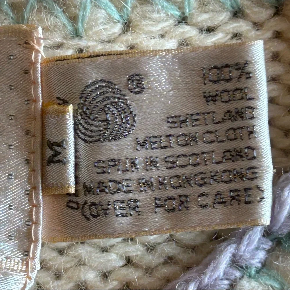 Susan Bristol Wool Cream Cardigan with Floral Accents and Silver Heart Buttons - Picture 6 of 14